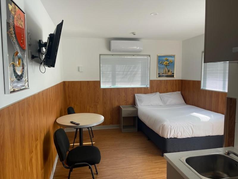 Conway Motel Manukau オークランド エクステリア 写真