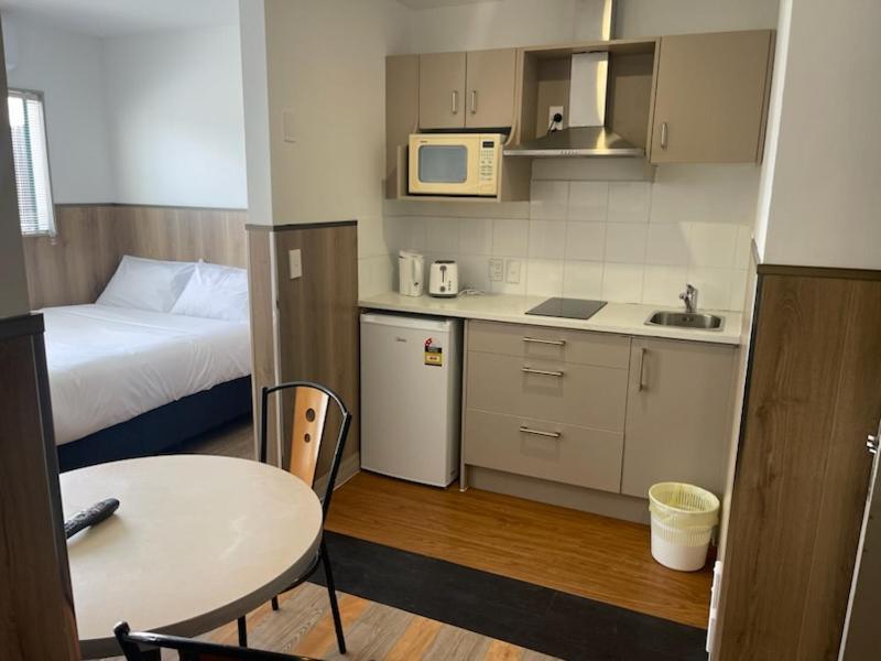 Conway Motel Manukau オークランド エクステリア 写真