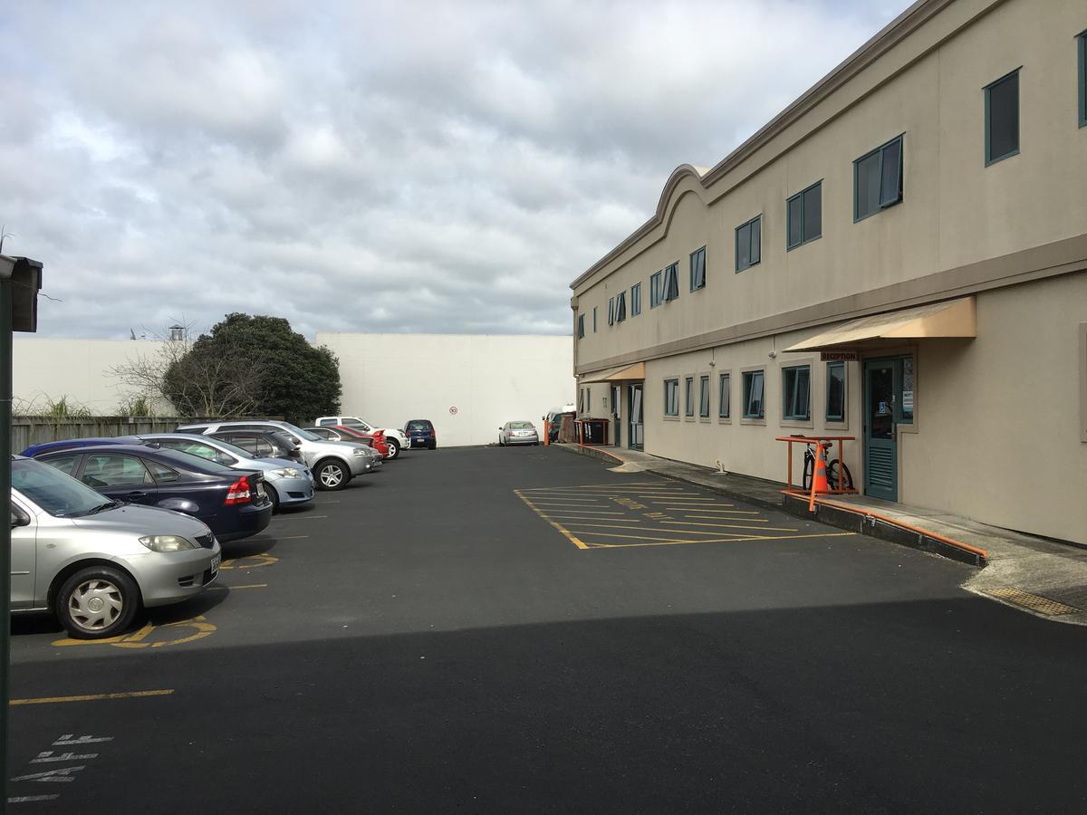 Conway Motel Manukau オークランド エクステリア 写真